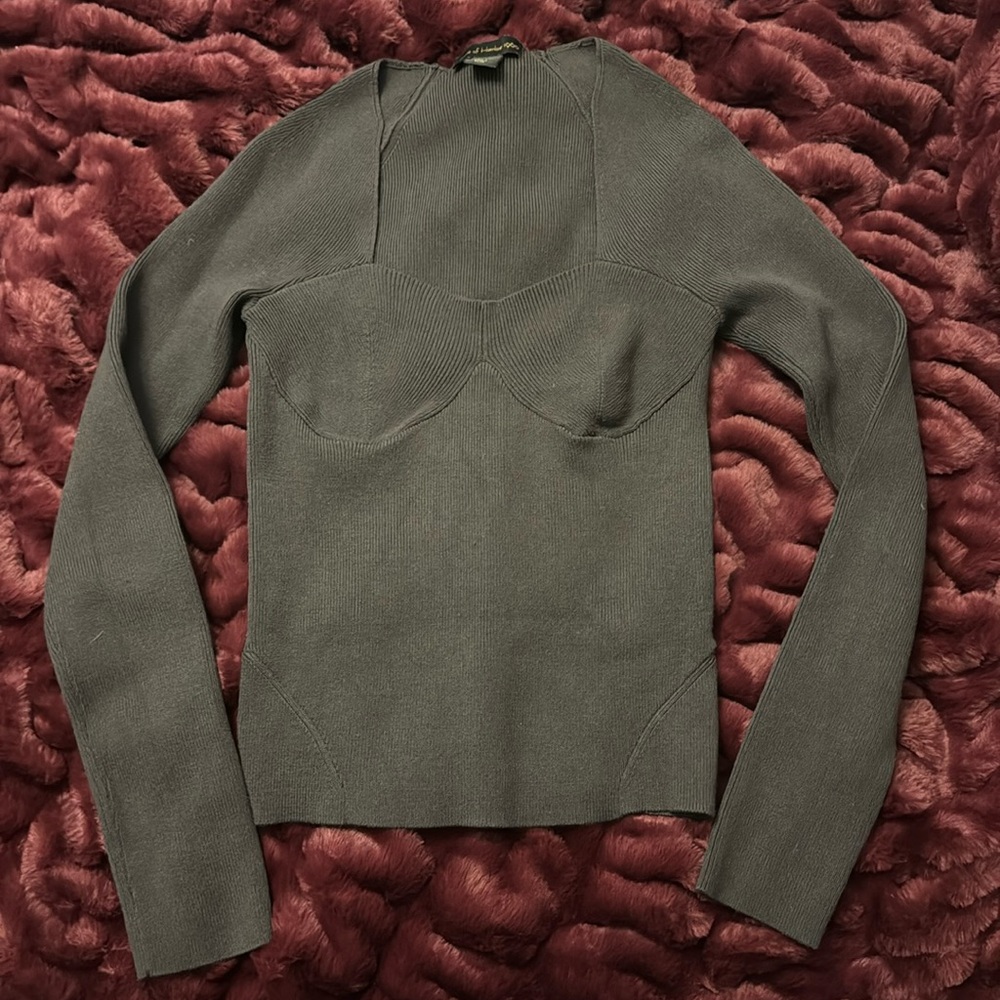 House of Harlow knit top